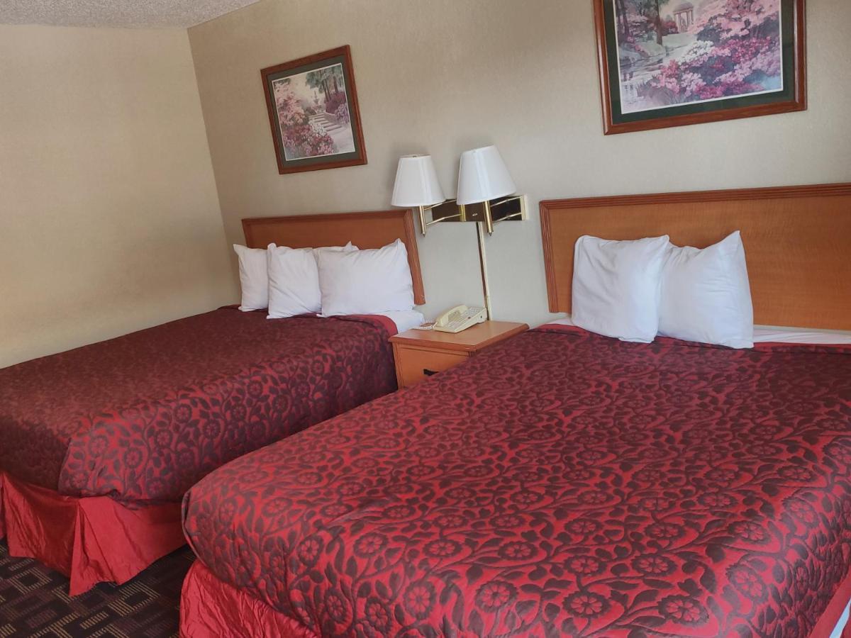 Days Inn Oklahoma City West Екстериор снимка